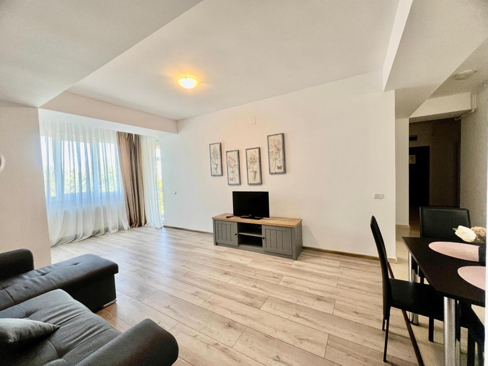 Catalina Summerland Apartaments Mamaia Nord Exterior foto
